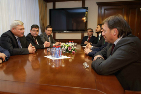 «Томскому бизнесу пустили кровь»: СМИ об отношениях областных властей с предпринимателями «Томскому бизнесу пустили кровь»: СМИ об отношениях областных властей с предпринимателями