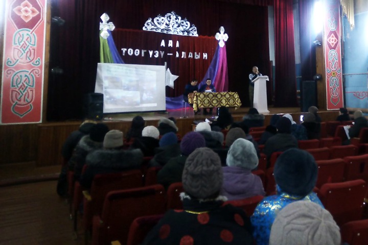 Тувинцы отдавали деньги вице-мэру из субсидий на жилье Тувинцы отдавали деньги вице-мэру из субсидий на жилье