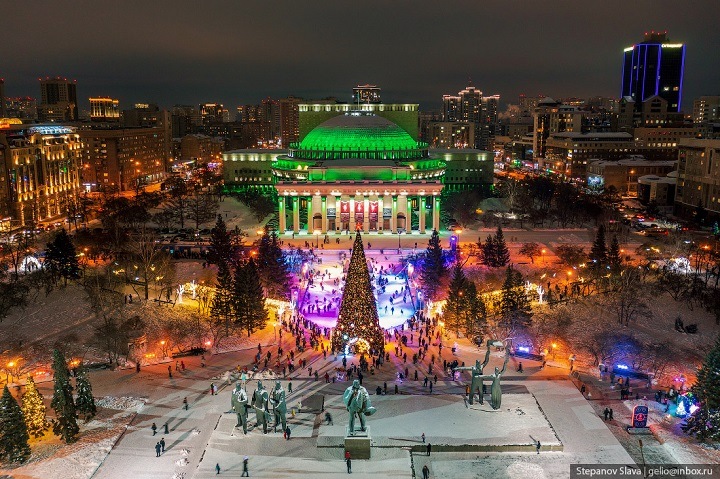 Вдвое больше новосибирцев провели новогодние праздники за границей