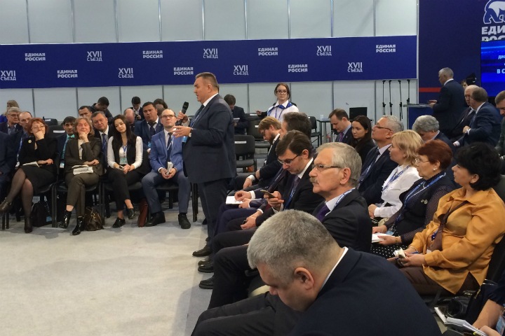 Новосибирские единороссы попросят Турчака компенсировать топливные акцизы