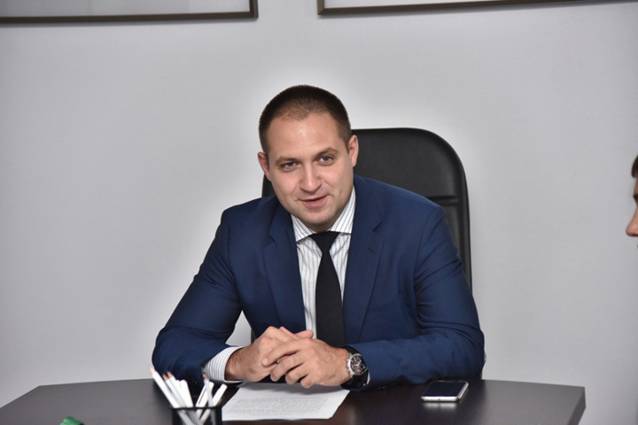 Обыски прошли в кабинете министра спорта Красноярского края Обыски прошли в кабинете министра спорта Красноярского края