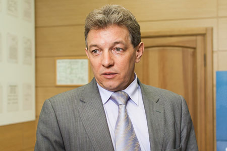 Новосибирский чиновник Евгений Ваулин назначен главой управления Минрегионразвития РФ по СФО Новосибирский чиновник Евгений Ваулин назначен главой управления Минрегионразвития РФ по СФО