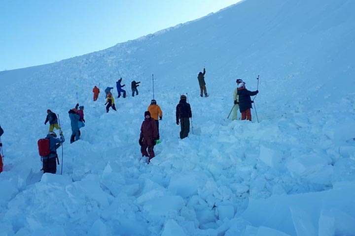 «У парня не было шансов»: погибший под лавиной в Хакасии турист пренебрег правилами безопасности «У парня не было шансов»: погибший под лавиной в Хакасии турист пренебрег правилами безопасности
