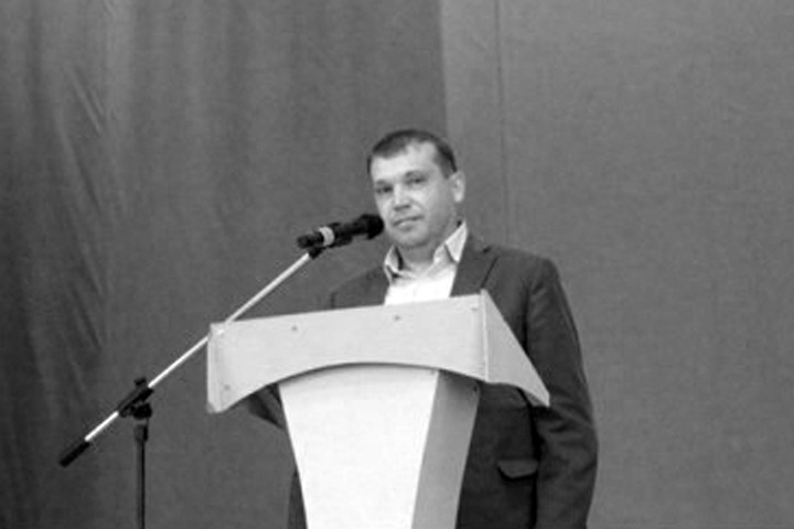 СМИ сообщили о суициде главного по проектам в новосибирском минЖКХ СМИ сообщили о суициде главного по проектам в новосибирском минЖКХ