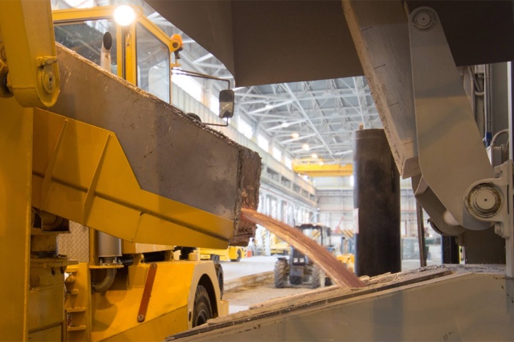 «Русал» заявил о возможной остановке производств из-за новых пошлин