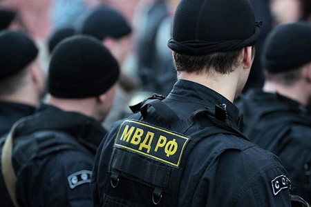 СК заподозрил двух новосибирских полицейских в избиении пенсионера СК заподозрил двух новосибирских полицейских в избиении пенсионера