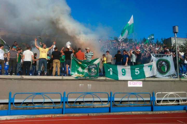 Болельщиками, напавшими на полицию во время матча «Сибирь»-«Томь», займется СК Болельщиками, напавшими на полицию во время матча «Сибирь»-«Томь», займется СК