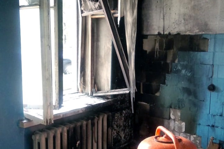 Приемную «Единой России» подожгли в Новосибирске Приемную «Единой России» подожгли в Новосибирске