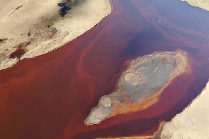 Задержанный по делу о разливе топлива в Норильске начальник цеха отказался от дачи показаний