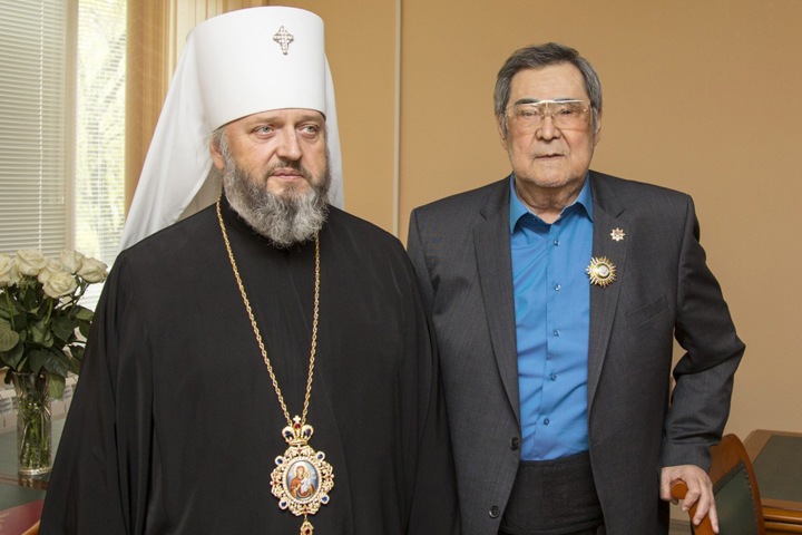 Аман Тулеев завел инстаграм и снова выразил лояльность Путину