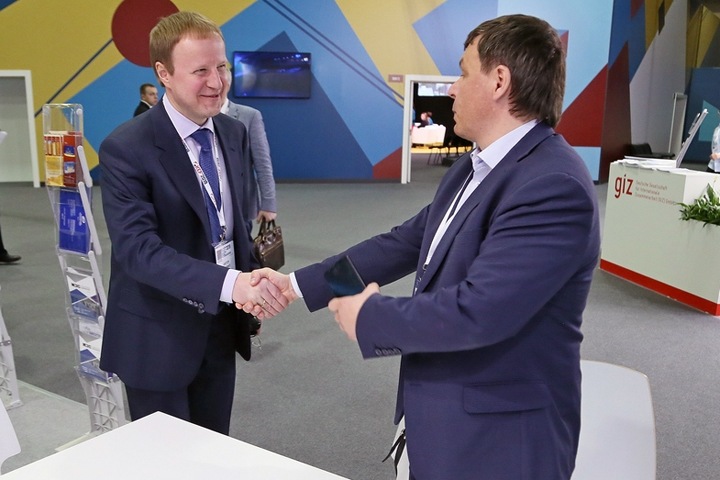 Алтайский губернатор: «Этический кодекс» против «вульгарности» разделяет большинство учителей