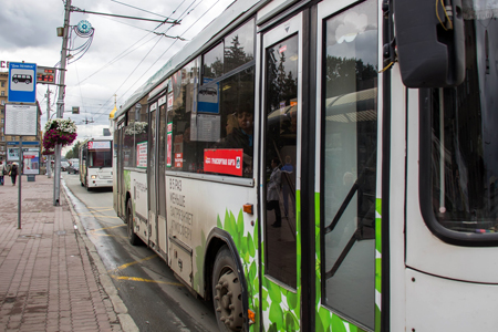 Новосибирская мэрия ограничивала доступ перевозчикам на рынок транспортных услуг