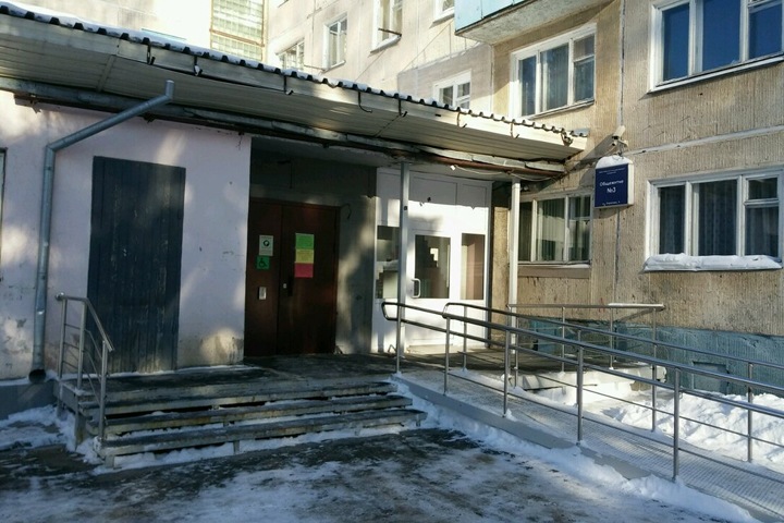 Новосибирские студенты рассказали о выселении из общежитий ради сноса под строительство Новосибирские студенты рассказали о выселении из общежитий ради сноса под строительство