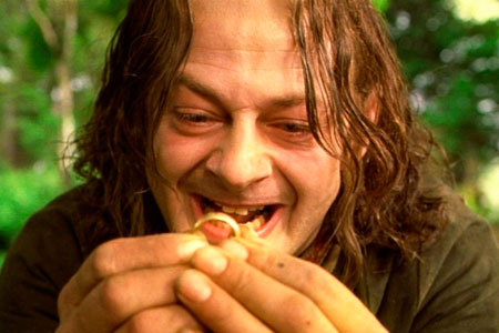 Пьяные жители Тувы отрезали спящему собутыльнику палец с золотым кольцом