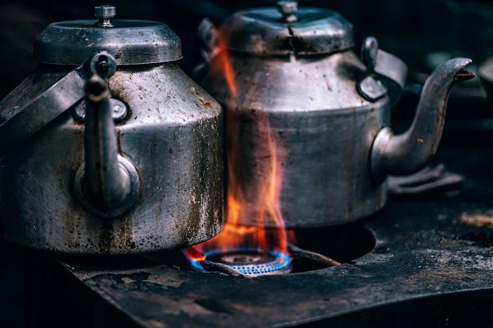 Детям в Бурятии пришлось прыгать из окна во время пожара в квартире Детям в Бурятии пришлось прыгать из окна во время пожара в квартире