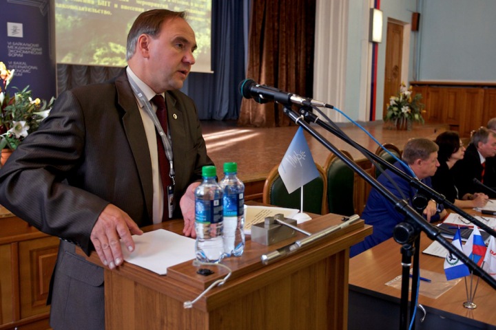 Бывший вице-мэр Иркутска поборется за пост главы СО РАН Бывший вице-мэр Иркутска поборется за пост главы СО РАН