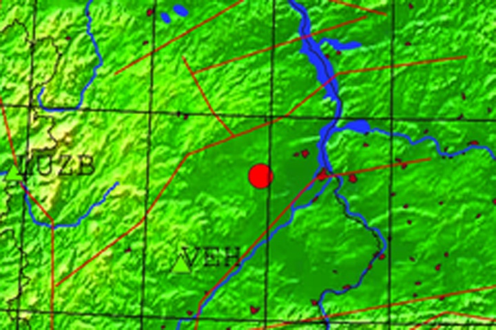 Взрыв в карьере вызвал землетрясение под Абаканом Взрыв в карьере вызвал землетрясение под Абаканом