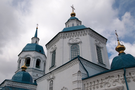 Красноярка украла из мужского монастыря подрясник и епитрахиль