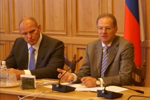 Праймериз «Единой России» в Новосибирске: сто человек на пять мандатов Праймериз «Единой России» в Новосибирске: сто человек на пять мандатов