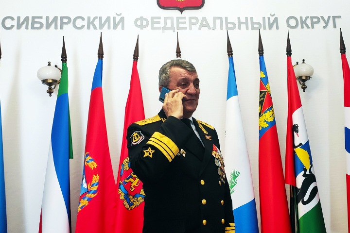 Евросоюз ввел санкции против сибирского полпреда Путина из-за отравления Навального Евросоюз ввел санкции против сибирского полпреда Путина из-за отравления Навального