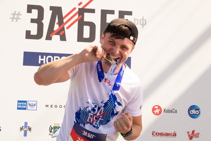 Главу новосибирской «МГЕР» сделали «замминистра» в «ЛНР» Главу новосибирской «МГЕР» сделали «замминистра» в «ЛНР»