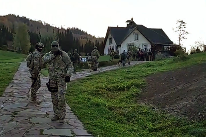 Спецназ задержал Виссариона и его последователей в Красноярском крае