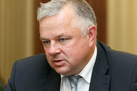 Власти объяснили давку в очереди за льготными лекарствами в Бердске Власти объяснили давку в очереди за льготными лекарствами в Бердске