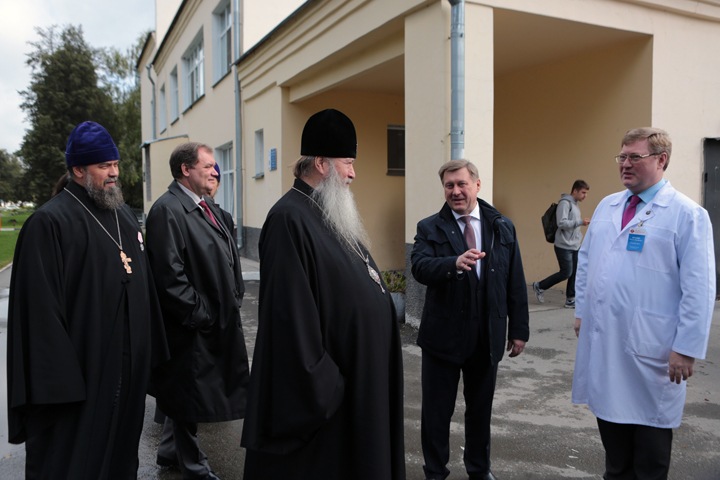 Локоть и Тихон обрели общую идею Локоть и Тихон обрели общую идею