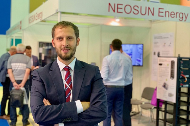 Новосибирский бизнесмен о развитии солнечной энергетики и нефтяном лобби Новосибирский бизнесмен о развитии солнечной энергетики и нефтяном лобби