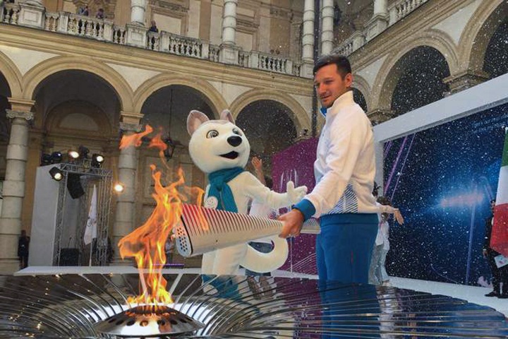 Работу красноярского завода остановили из-за Универсиады