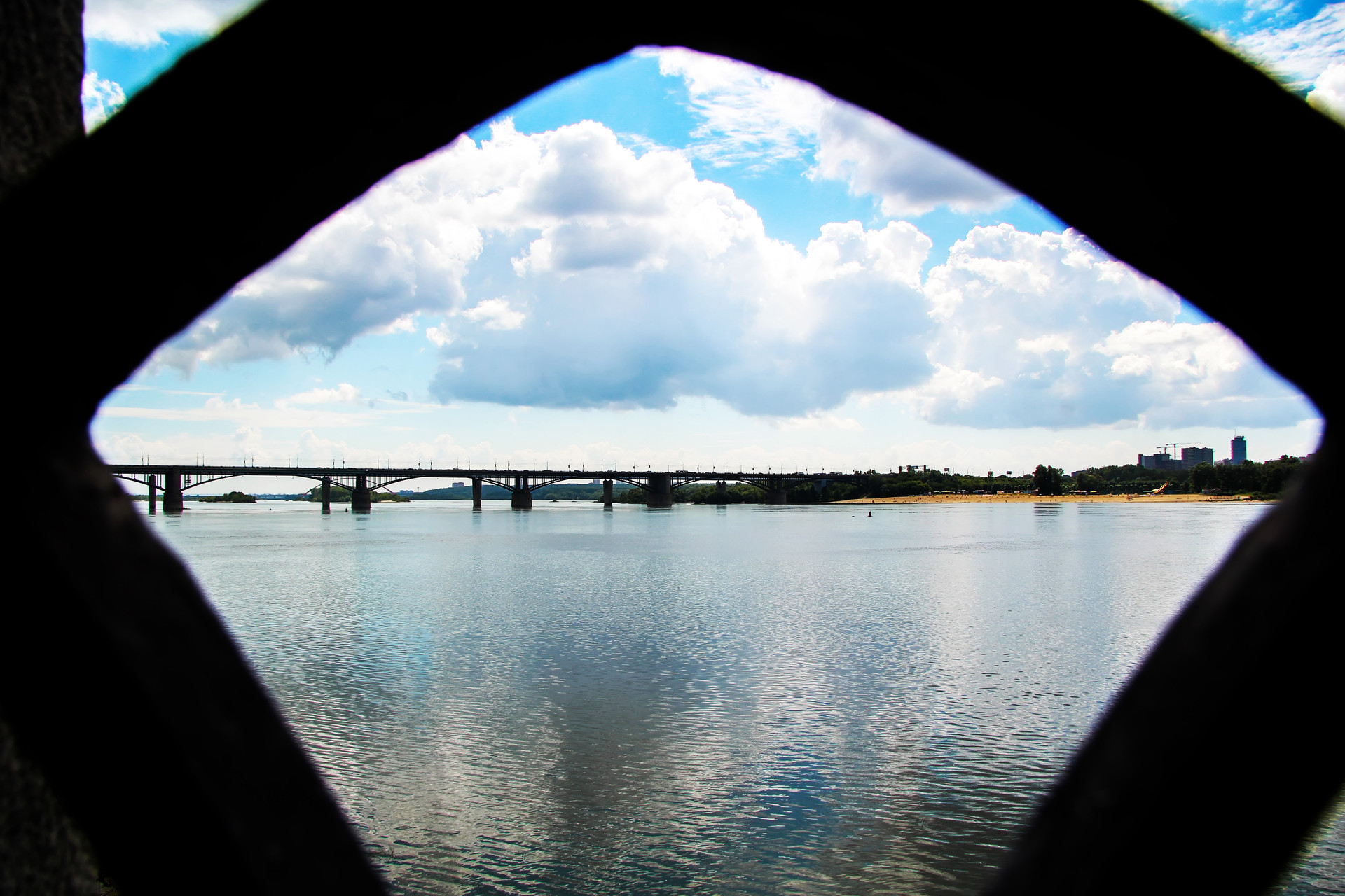 Новосибирские власти объявили концессионный конкурс на строительство четвертого моста Новосибирские власти объявили концессионный конкурс на строительство четвертого моста