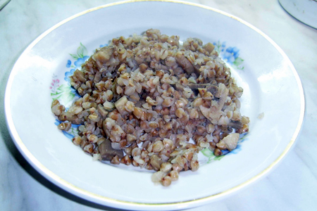 ФАС проверяет сговор о завышении цен на гречку в Новосибирской области ФАС проверяет сговор о завышении цен на гречку в Новосибирской области