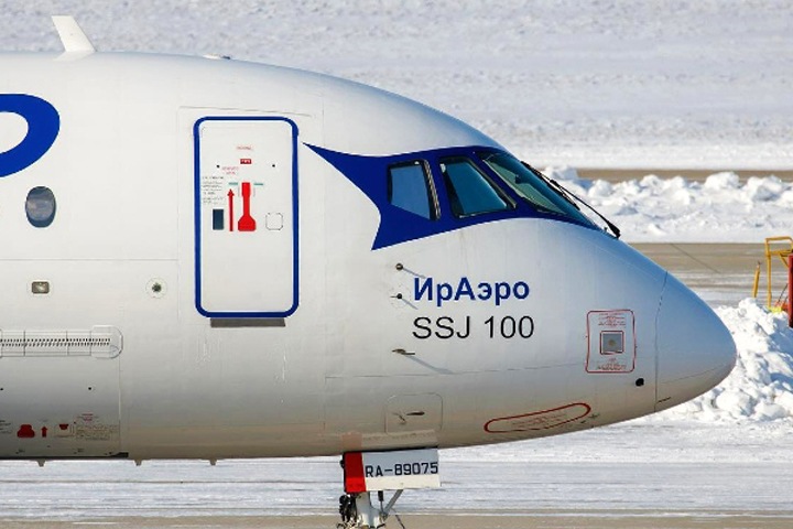 Авиакомпании столкнулись с нехваткой свечей зажигания из США для Superjet Авиакомпании столкнулись с нехваткой свечей зажигания из США для Superjet