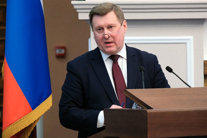 Локоть отчитается за свою работу в филармонии