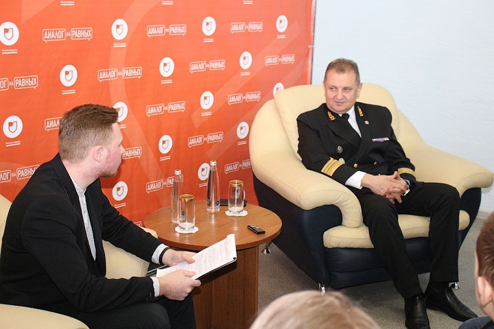 Прокуратура отозвала жалобу на прекращение дела главы администрации Обского бассейна