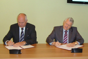 Асеев и Чемезов договорились в Иркутске о сотрудничестве СО РАН и «Ростехнологий»