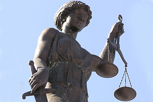 Преступная группа «черных риелторов» осуждена в Красноярском крае Преступная группа «черных риелторов» осуждена в Красноярском крае