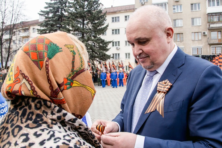 Цивилёв заявил о «недопустимости митингов и забастовок» и обвинил голодавших медсестер в «опорочивании» Кузбасса