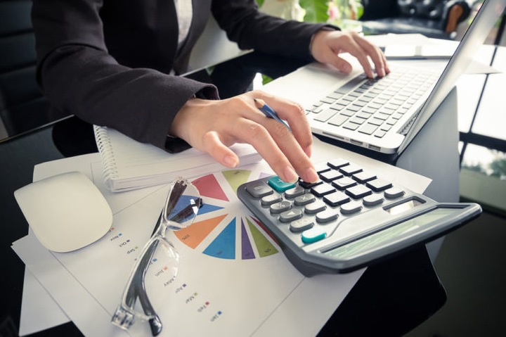 Онлайн-сервисы ведения бухгалтерии: современный подход к задаче Онлайн-сервисы ведения бухгалтерии: современный подход к задаче