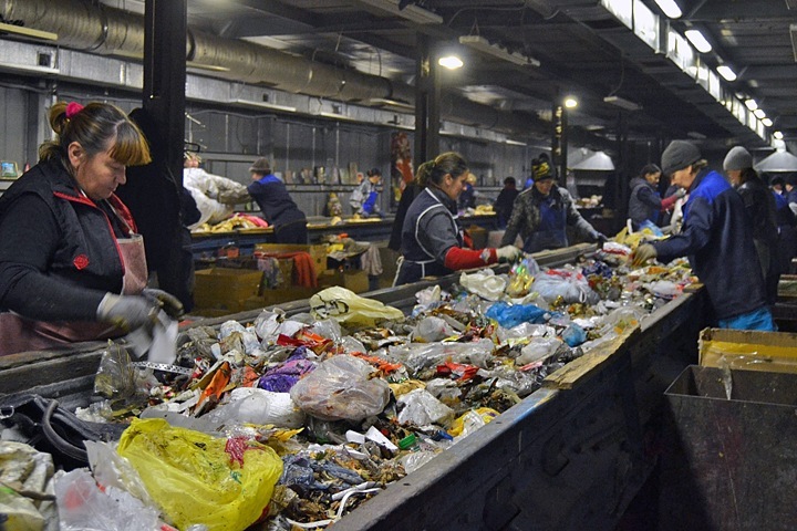 Когда закончится место для мусора и что опять подорожало. Числа недели