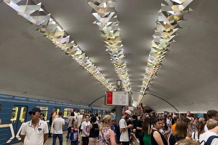 Движение поездов в новосибирском метро приостановлено Движение поездов в новосибирском метро приостановлено