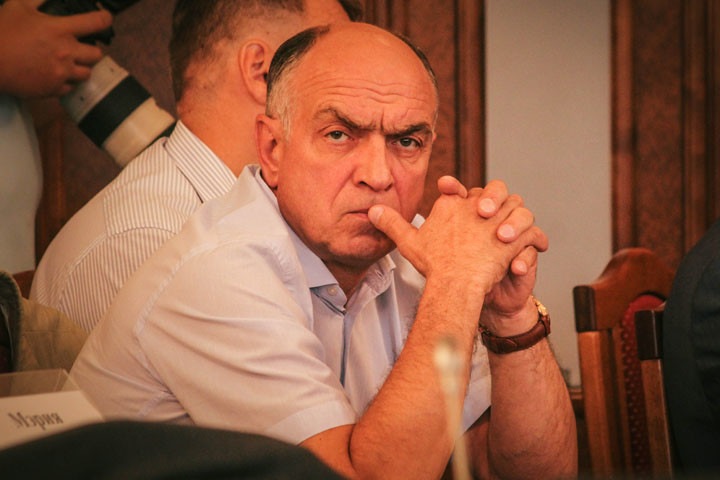 Зарубин ушел из новосибирского управления дорог Зарубин ушел из новосибирского управления дорог