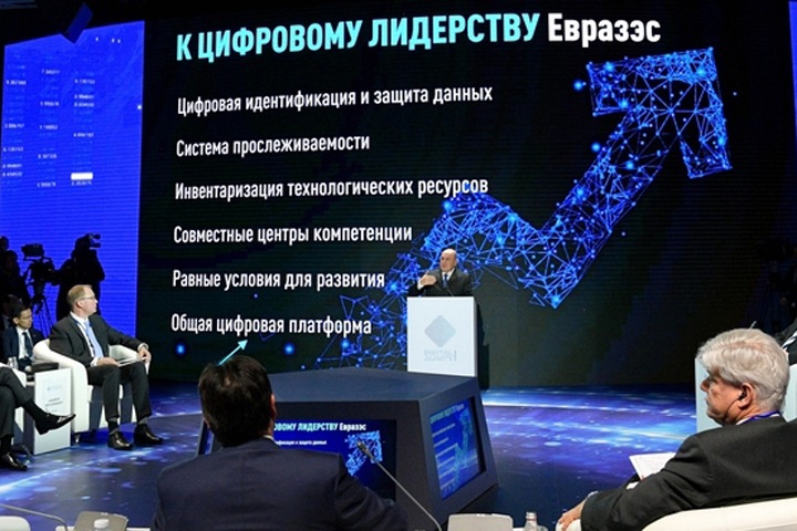 Горсовет Новосибирска попросил Мишустина увеличить компенсации пострадавшему бизнесу Горсовет Новосибирска попросил Мишустина увеличить компенсации пострадавшему бизнесу