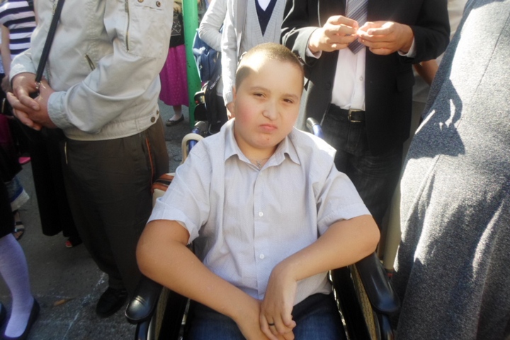 Мальчику с ДЦП из Новосибирска нужен велотренажер, чтобы начать ходить Мальчику с ДЦП из Новосибирска нужен велотренажер, чтобы начать ходить