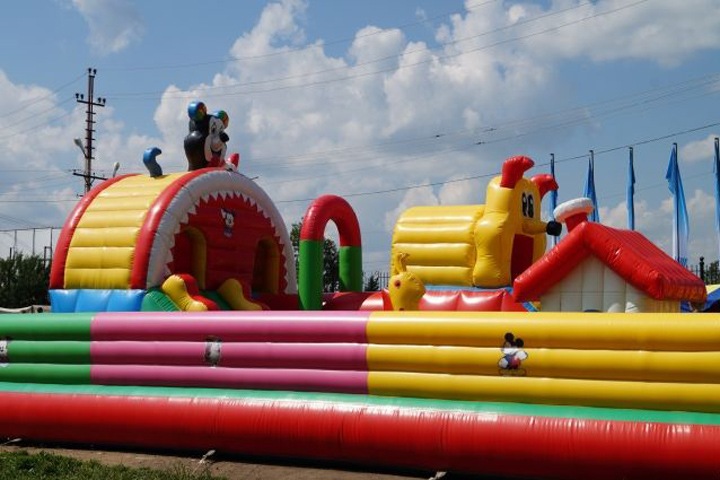 Все проверенные батуты закрыли в Алтайском крае после ЧП с травмированными детьми