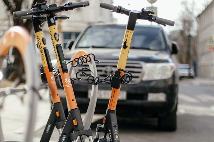 Вице-спикер новосибирского парламента об электросамокатах: «Эту вакханалию надо прекращать»