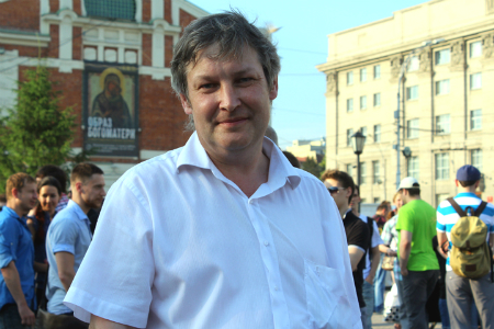 Новосибирцы зажгут свечи и споют в память о защитниках Белого дома Новосибирцы зажгут свечи и споют в память о защитниках Белого дома