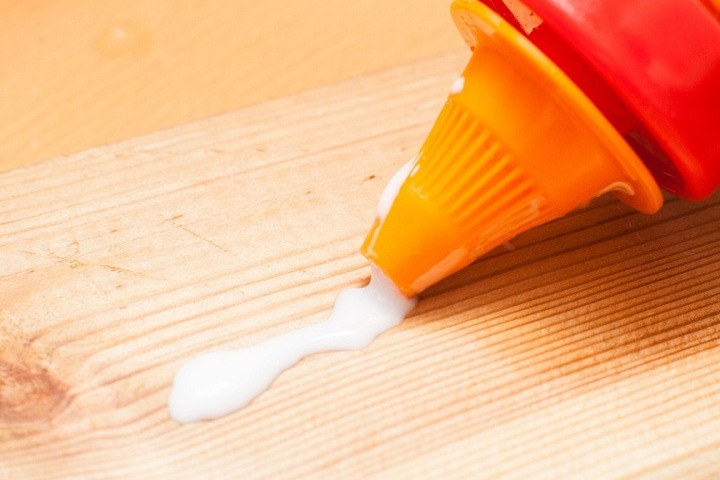 Использование клея на водной основе Использование клея на водной основе