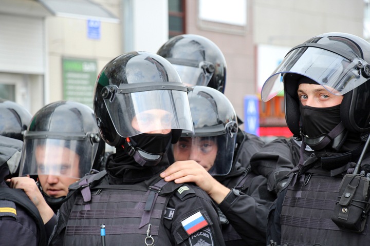 Новосибирский депутат Госдумы внес законопроект о сокрытии недвижимости силовиков