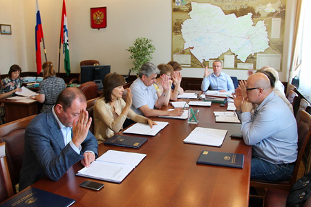 «Справедливая Россия» первой прошла регистрацию на выборы в новосибирское заксобрание «Справедливая Россия» первой прошла регистрацию на выборы в новосибирское заксобрание